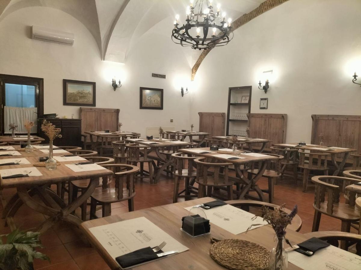 Tugasa Convento San Francisco Hotel 3*